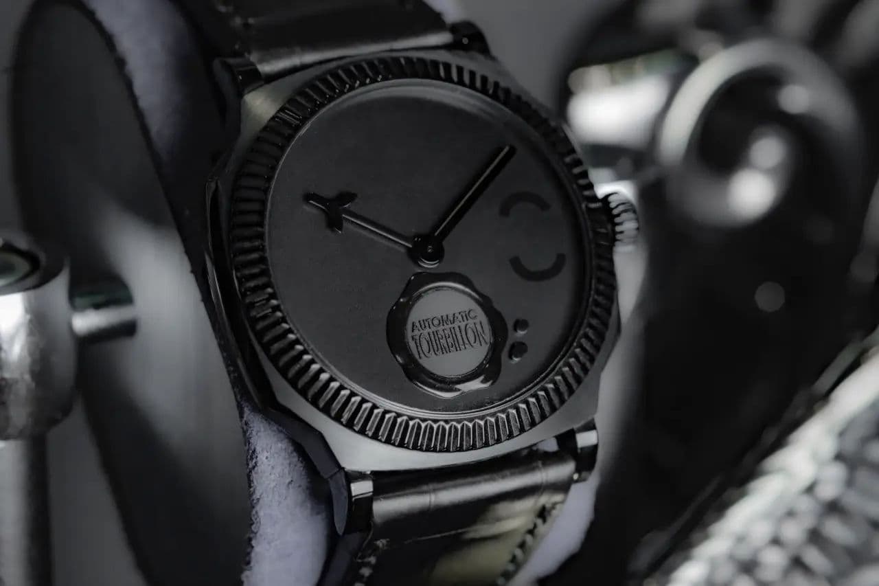 Secret Tourbillon Black Gallery Image 4